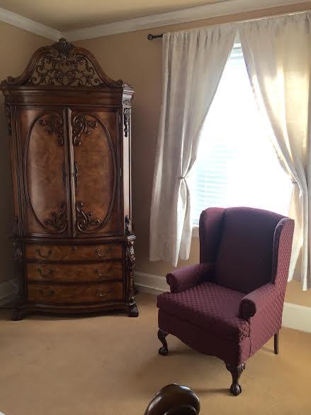 The Woodford Inn Versailles Bagian luar foto